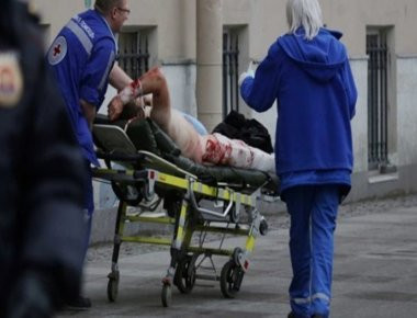 ΕΚΤΑΚΤΟ: Εκρηξη χειροβομβίδας σε σχολείο στη Ρωσία- Eνας μαθητής νεκρός και 11 τραυματίες!